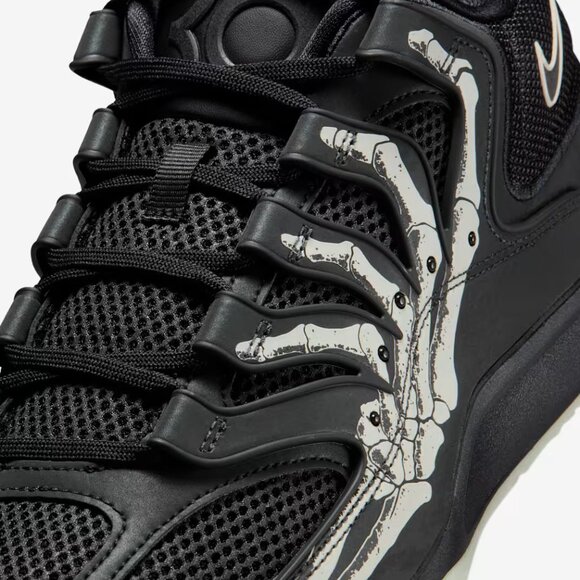 Nike KD 18 Slim Reaper Halloween IM1346-001 Glow In Dark 3M Mens Size 10 US NEW - Picture 16 of 16